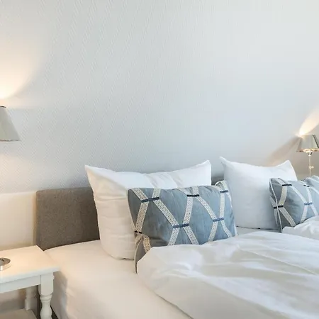 Haus Weissenburg, Whg Og Ost